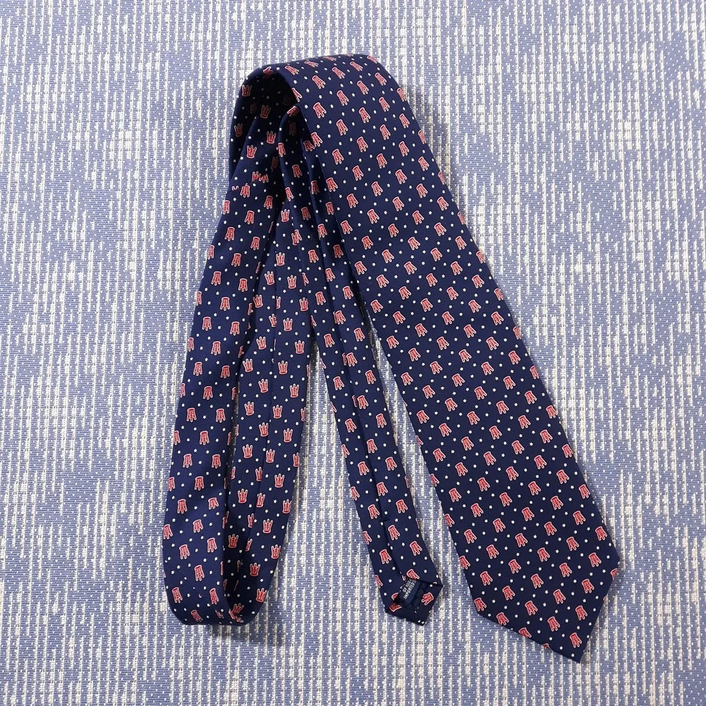 Vineyard Vines Barstool Sports Tie Necktie Silk Blue Made In USA 3-3/8